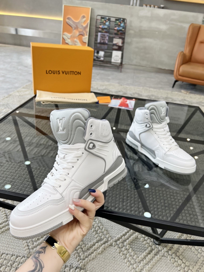 Louis Vuitton Sneakers